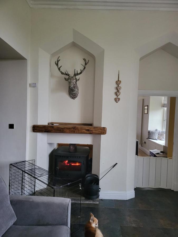 Langhouse Castle Bed And Breakfast Inverkip Exterior foto