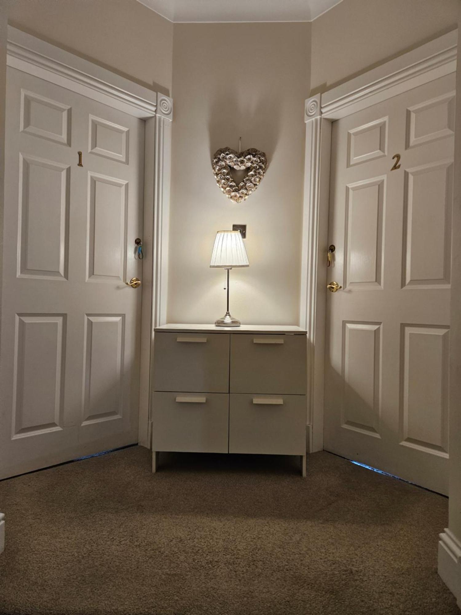 Langhouse Castle Bed And Breakfast Inverkip Exterior foto