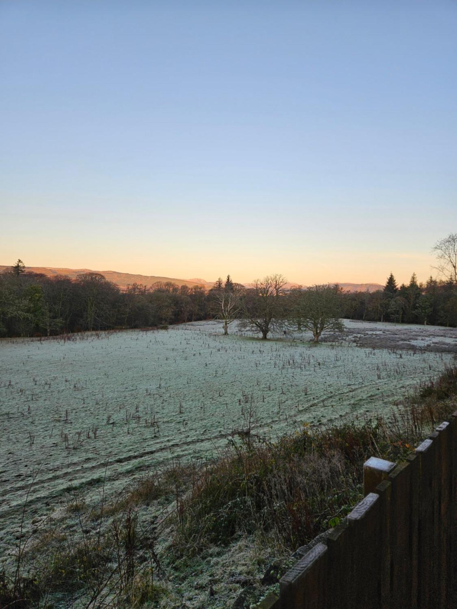 Langhouse Castle Bed And Breakfast Inverkip Exterior foto